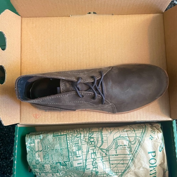 Danner Women’s Pilgrim Chukka Ankle Shoe/Boot! - Picture 2 of 5